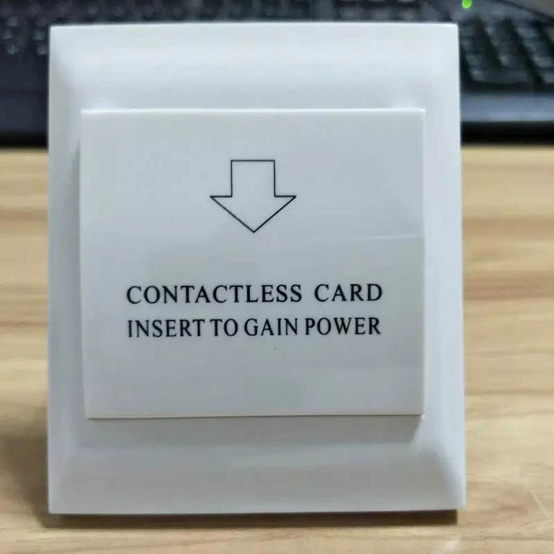 PC Indoor Panel Power Sleutel Hotel Schakelaar Op Off Insert High Quality Smart Key Card Hotel Energy Saving energy saving key
PC Indoor Panel Power Sleutel Hotel Schakelaar Op Off Insert High Quality Smart Key Card Hotel Energy Saving energy saving key