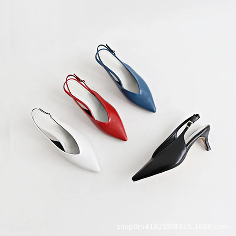 Fine medium heel pointed v mouth retro high heel single shoes female 2020 Women's shoes summer new comfortable wild word with
Fine medium heel pointed v mouth retro high heel single shoes female 2020 Women's shoes summer new comfortable wild word with