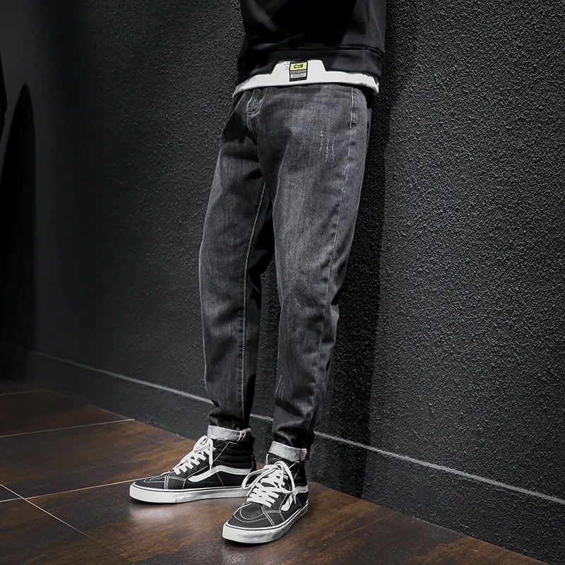 Japanese Style Fashion Men Jeans Loose Fit Vintage Designer Harem Pants Hombre Wide Leg Trousers Streetwear Hip Hop Jeans Men
Japanese Style Fashion Men Jeans Loose Fit Vintage Designer Harem Pants Hombre Wide Leg Trousers Streetwear Hip Hop Jeans Men