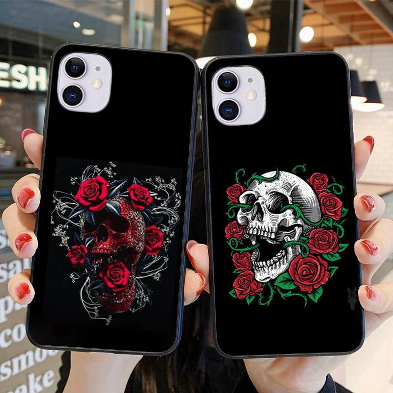 Apple iPhone 11 12 Pro X 7 8 Plus Black Phone Case Coque 6 6S XR XS Max se2020 Capas Retro Style Flower Skull Leather Case
Apple iPhone 11 12 Pro X 7 8 Plus Black Phone Case Coque 6 6S XR XS Max se2020 Capas Retro Style Flower Skull Leather Case