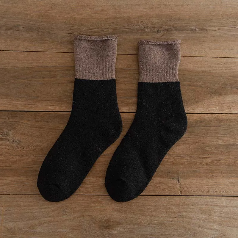 Winter Women's Thicken Warm Harajuku Retro Color Combination Hemming High Quality Wool Fashion Cashmere Cotton Socks 5 Pair
Winter Women's Thicken Warm Harajuku Retro Color Combination Hemming High Quality Wool Fashion Cashmere Cotton Socks 5 Pair
