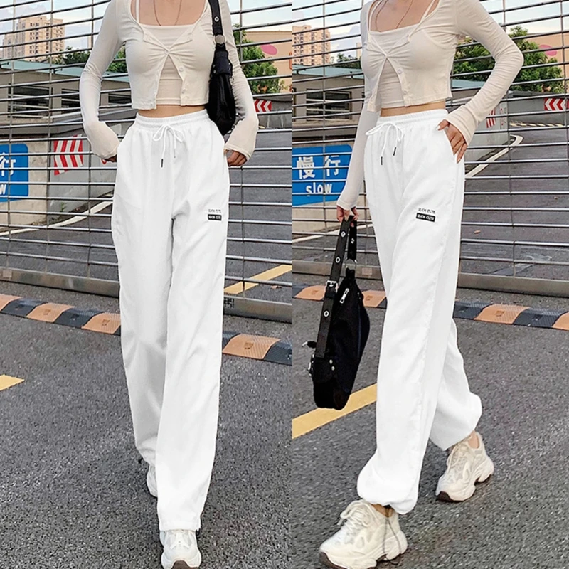 Women Autumn High Waist Velvet Patchwork Pants Harajuku 90s Bright Solid Color Straight Leg Loose Trousers with Pockets
Women Autumn High Waist Velvet Patchwork Pants Harajuku 90s Bright Solid Color Straight Leg Loose Trousers with Pockets