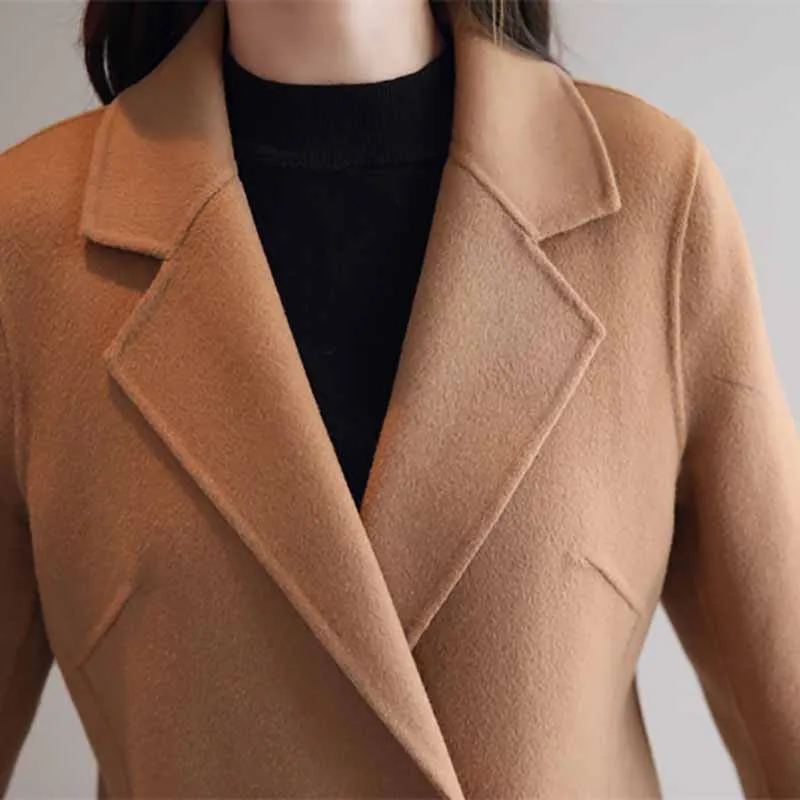 Winter Elegant Wool Blend Jacket Women Korean Black Long Coats Vintage Plus Cotton Woolen Overcoat Camel Oversize Outwear KW324
Winter Elegant Wool Blend Jacket Women Korean Black Long Coats Vintage Plus Cotton Woolen Overcoat Camel Oversize Outwear KW324