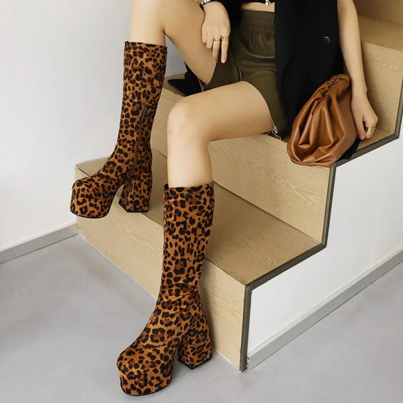 New Arrival Women Platform Thigh Boots Hoof Heels Round Toe Gorgeous Leopard Print Party Shoes Women Plus Size Booties
New Arrival Women Platform Thigh Boots Hoof Heels Round Toe Gorgeous Leopard Print Party Shoes Women Plus Size Booties