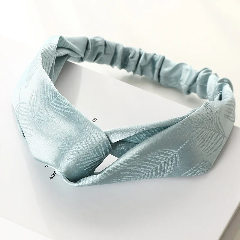 Fashion Printed Leaf Headband Elastic Hair Bands Makeup Wash Face Hairbands Korean Solid Color Hair Band Women Hair Accessories
Fashion Printed Leaf Headband Elastic Hair Bands Makeup Wash Face Hairbands Korean Solid Color Hair Band Women Hair Accessories