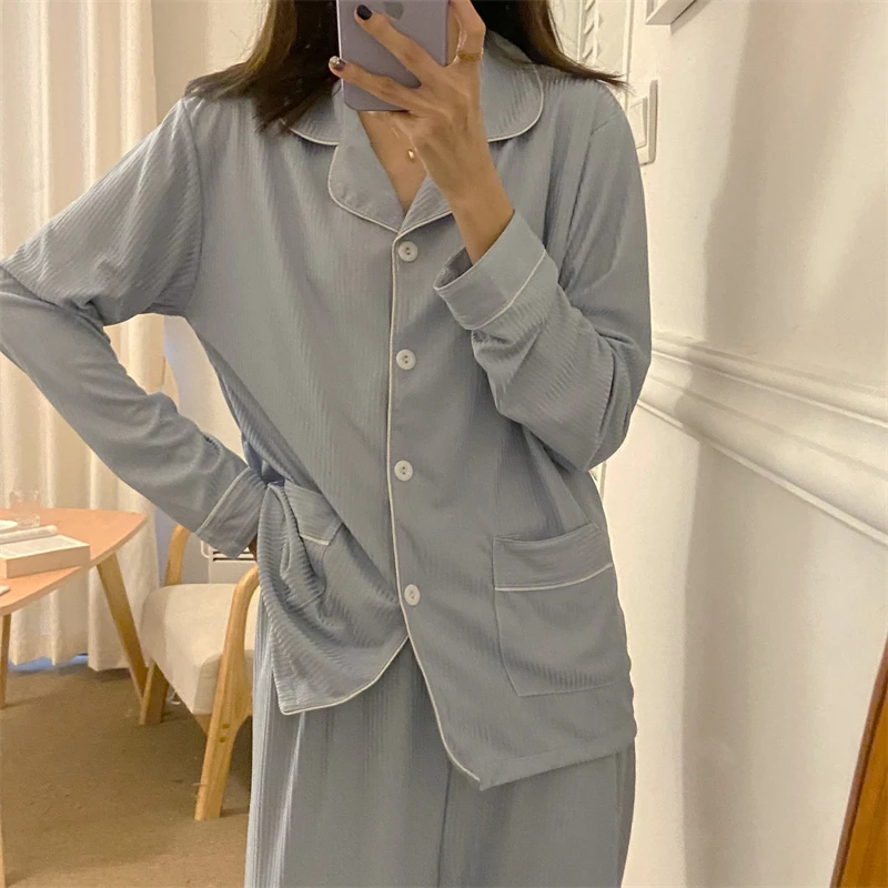 Korean Blue Autumn Pajamas Set Women Notched Collar Shirts + Long Pants Two Piece Home Suit Casual Cotton Sleepwear Homewear
Korean Blue Autumn Pajamas Set Women Notched Collar Shirts + Long Pants Two Piece Home Suit Casual Cotton Sleepwear Homewear