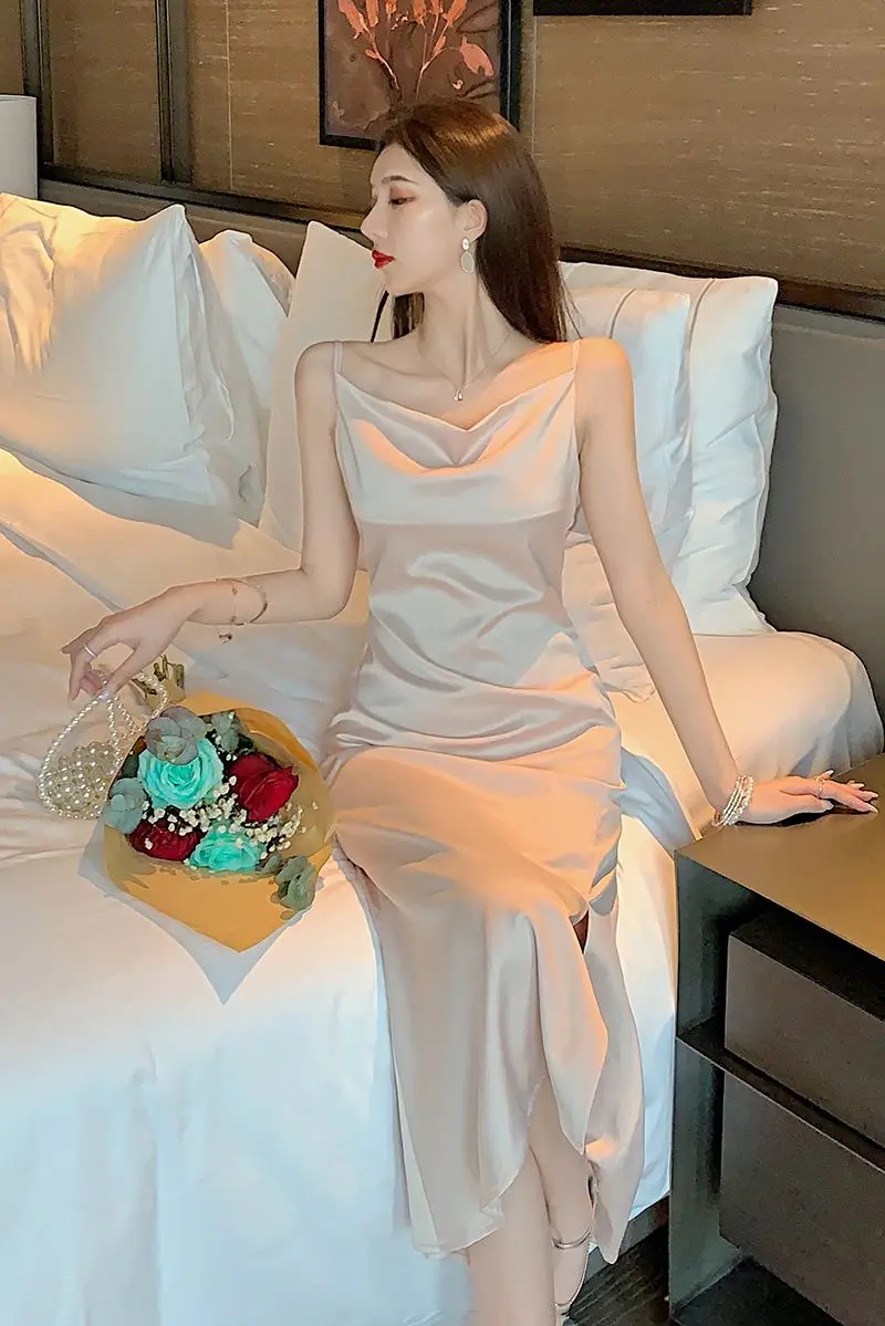COIGARSAM Sexy Women dress Summer Spaghetti Strap High Waist Dresses Almond Powder 3020
COIGARSAM Sexy Women dress Summer Spaghetti Strap High Waist Dresses Almond Powder 3020