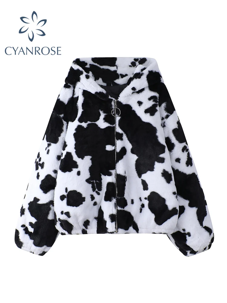 2021 Winter Women Cow Print Cotton Jacket Coat Warm Thick Zippers Oversize Vintage Loose Fashion Female Rabbit Fur Hoodies Coat
2021 Winter Women Cow Print Cotton Jacket Coat Warm Thick Zippers Oversize Vintage Loose Fashion Female Rabbit Fur Hoodies Coat