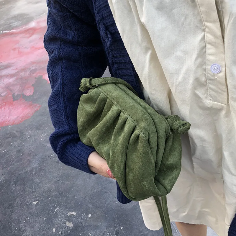 Bag for Women Cloud Bag Soft Leather Handle Bag Suede Shoulder Slant Dumpling Bag Handbag Day Clutches Bags Messenger Bag
Bag for Women Cloud Bag Soft Leather Handle Bag Suede Shoulder Slant Dumpling Bag Handbag Day Clutches Bags Messenger Bag