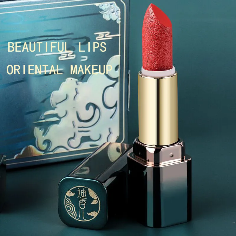 Forbidden City Chinese Style Carved Lipstick Female Koi Color Matte Moisturizing Lipstick Makeup Cosmetics
Forbidden City Chinese Style Carved Lipstick Female Koi Color Matte Moisturizing Lipstick Makeup Cosmetics