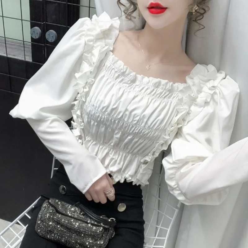 KUSAHIKI Korean Pleated Stretch Slim Short Blouse Puff Sleeve Square Collar Shirt Spring New Ruffle Sweet Blusas Top 6E603 
KUSAHIKI Korean Pleated Stretch Slim Short Blouse Puff Sleeve Square Collar Shirt Spring New Ruffle Sweet Blusas Top 6E603