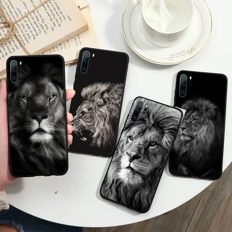 The Lion king horror animal Phone Case For Huawei honor Mate P 10 20 30 40 i 9 8 pro x Lite smart 2019 nova 5t 
The Lion king horror animal Phone Case For Huawei honor Mate P 10 20 30 40 i 9 8 pro x Lite smart 2019 nova 5t