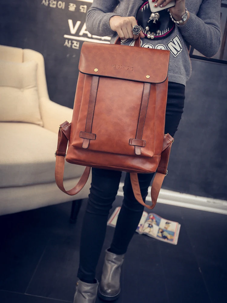 Retro British Backpack Female Backpack Man Cool Locomotive High-Quality Leather Backpacks Casual College Style Student Schoolbag
Retro British Backpack Female Backpack Man Cool Locomotive High-Quality Leather Backpacks Casual College Style Student Schoolbag