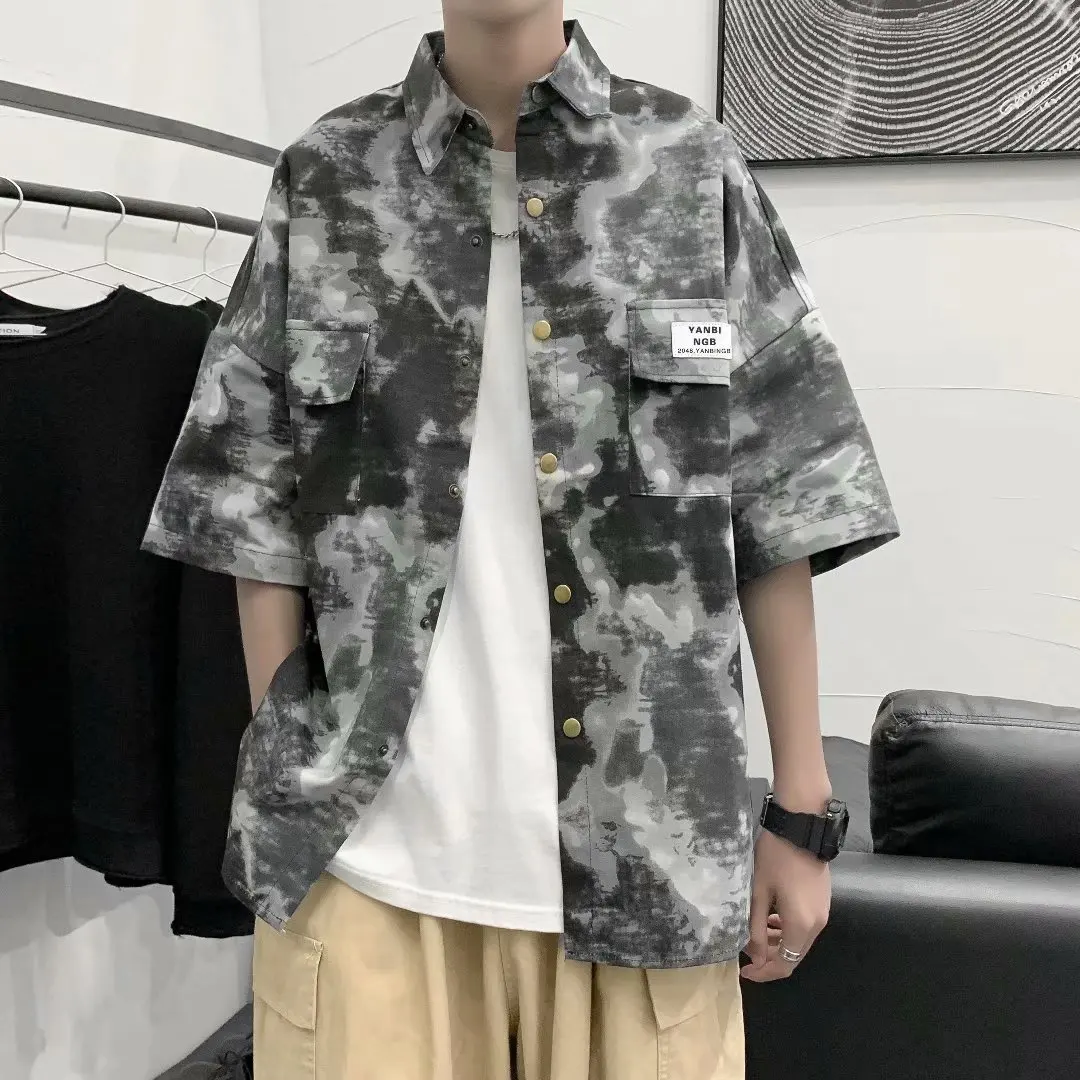 Summer American retro West Coast camouflage tooling short-sleeved shirt male trendy brand hip-hop loose casual couple shirt
Summer American retro West Coast camouflage tooling short-sleeved shirt male trendy brand hip-hop loose casual couple shirt