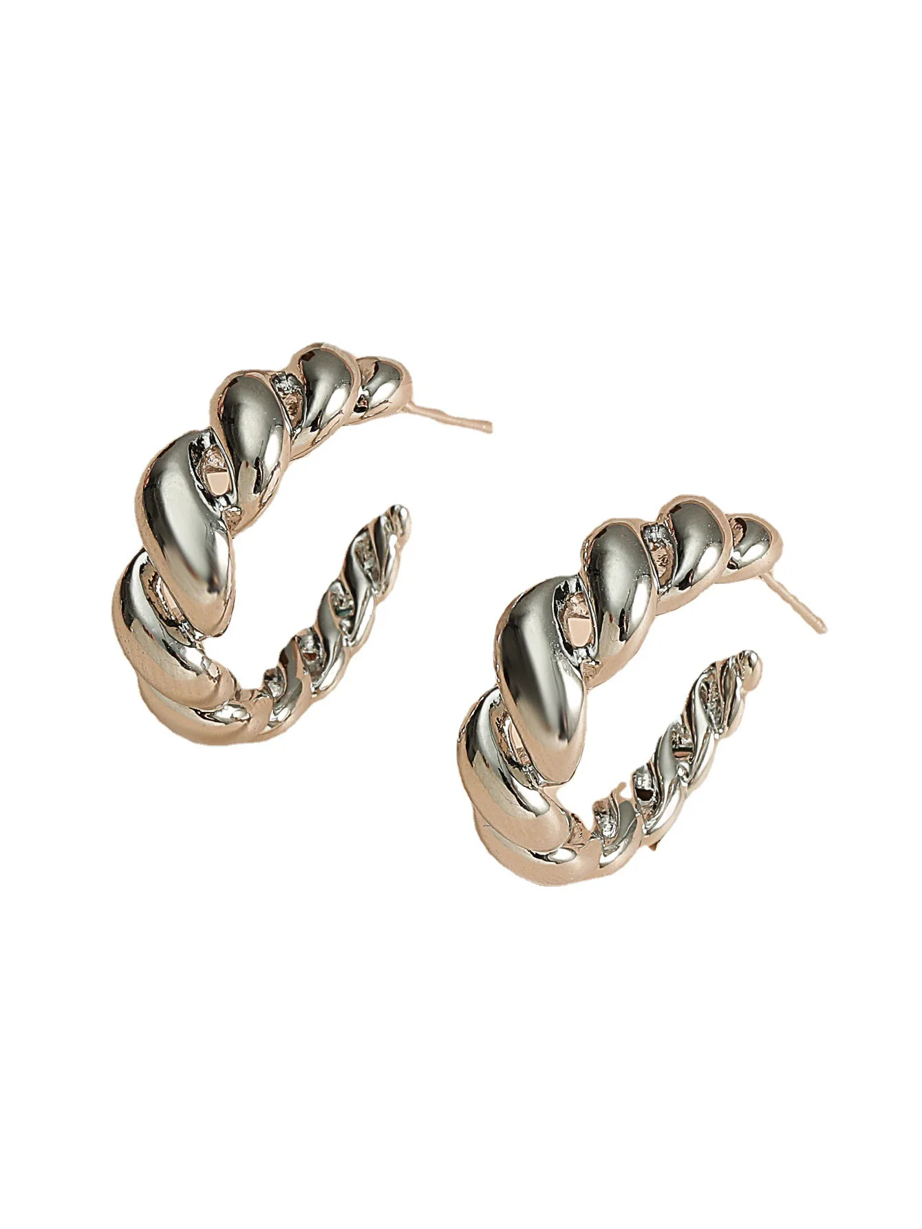2021 new RETRO-C twist earrings earrings, cool cool air geometric design moisture-sensitive metal studs
2021 new RETRO-C twist earrings earrings, cool cool air geometric design moisture-sensitive metal studs