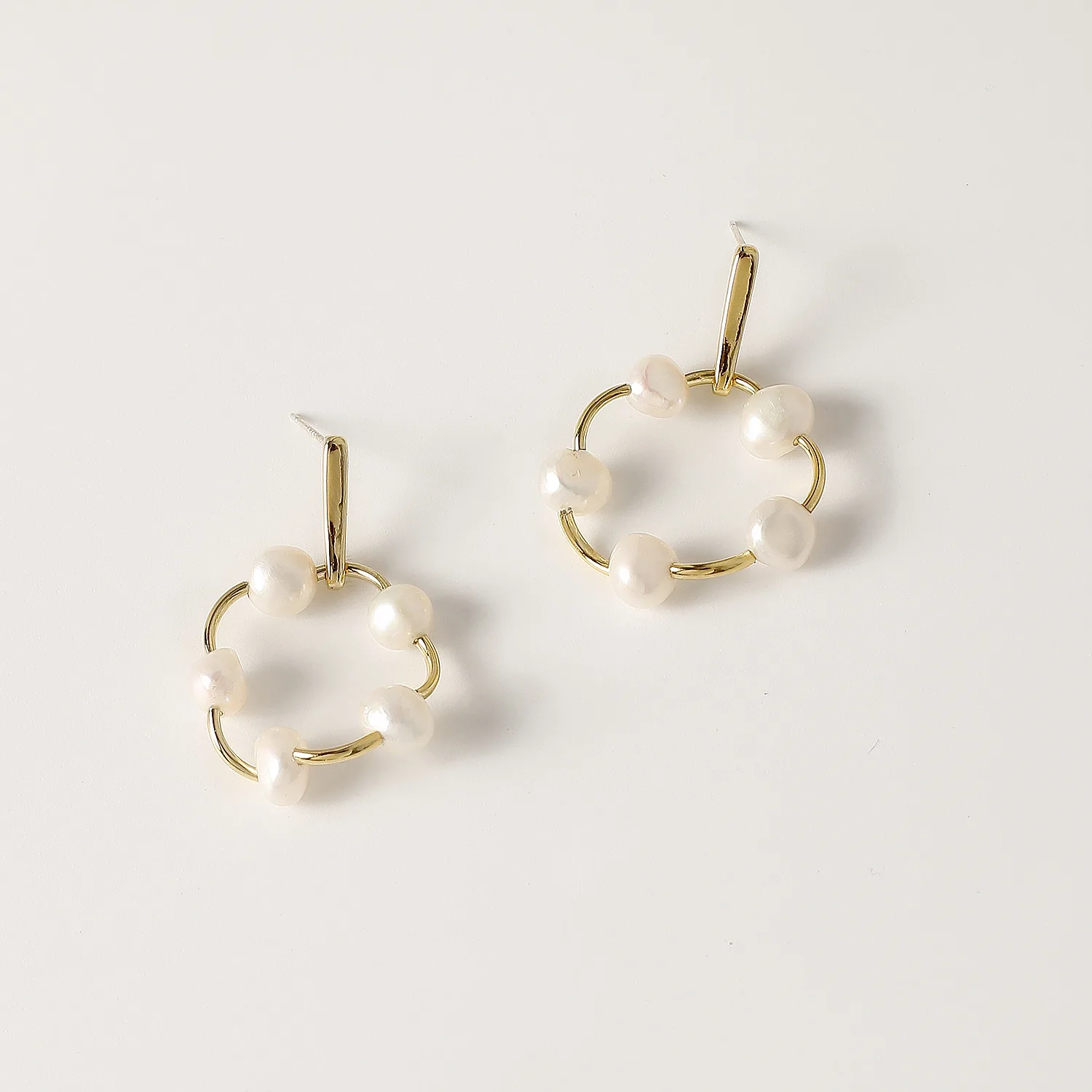 Natural Freshwater Baroque Pearl Earring S925 Silver Ear Needle Stud Earrings W/Brass 14kGold Korea Jewelry for Women HYACINTH
Natural Freshwater Baroque Pearl Earring S925 Silver Ear Needle Stud Earrings W/Brass 14kGold Korea Jewelry for Women HYACINTH