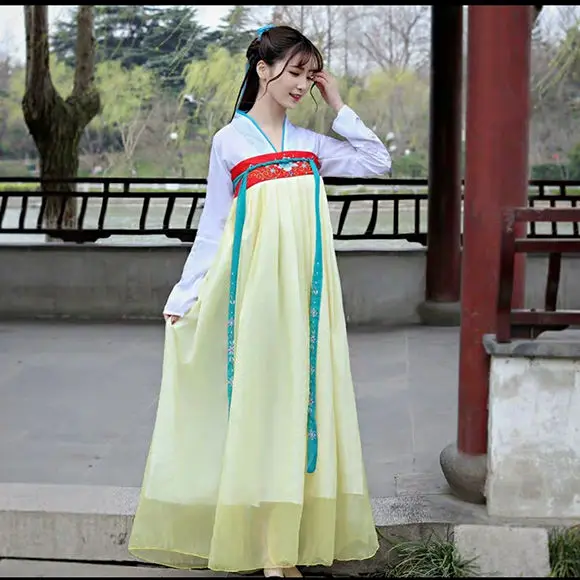 Китайские Зонты Hanfu с длинным рукавом, желтый лоскутный женский костюм для танцев, костюм Hanfu для девочек-подростков, танцевальная одежда дл...
Китайские Зонты Hanfu с длинным рукавом, желтый лоскутный женский костюм для танцев, костюм Hanfu для девочек-подростков, танцевальная одежда дл...