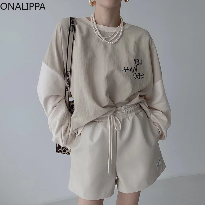 Свитшот ONALIPPA в Корейском стиле, осень 2021, шикарная нишевая Повседневная Толстовка свободного кроя в стиле ретро с круглым вырезом, буквенны... 
Свитшот ONALIPPA в Корейском стиле, осень 2021, шикарная нишевая Повседневная Толстовка свободного кроя в стиле ретро с круглым вырезом, буквенны...