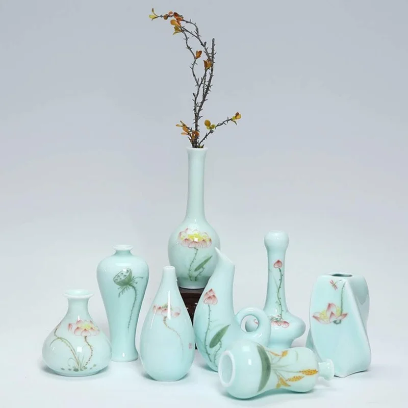 Ceramic vase, creative art, Chinese vase, office, home furnishing Hotel, high-end ornaments, celadon
Ceramic vase, creative art, Chinese vase, office, home furnishing Hotel, high-end ornaments, celadon