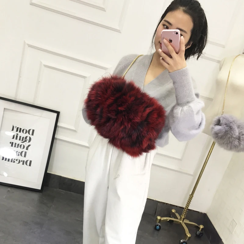 Hot-Sale Messenger-Bag Crossbody-Bag Women's Winter Fashion Real Fox Fur Luxury Shoulder Bag Tote Bag
Hot-Sale Messenger-Bag Crossbody-Bag Women's Winter Fashion Real Fox Fur Luxury Shoulder Bag Tote Bag