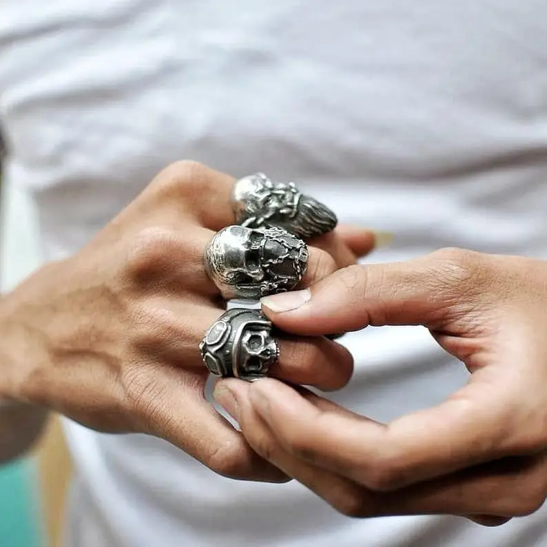 EYHIMD Men's Fashion Silver Color 316L Stainless Steel Skull Ring Gothic Biker illuminati Rings Punk Jewelry
EYHIMD Men's Fashion Silver Color 316L Stainless Steel Skull Ring Gothic Biker illuminati Rings Punk Jewelry