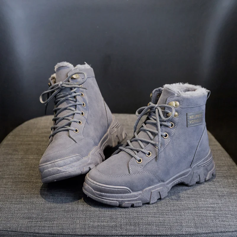 Winter New Women's Snow Boots Ankle Boots Warm CottonShoes MartinBoots Velvet Outdoor Non-slip Warm and Comfortable Casual Boots
Winter New Women's Snow Boots Ankle Boots Warm CottonShoes MartinBoots Velvet Outdoor Non-slip Warm and Comfortable Casual Boots