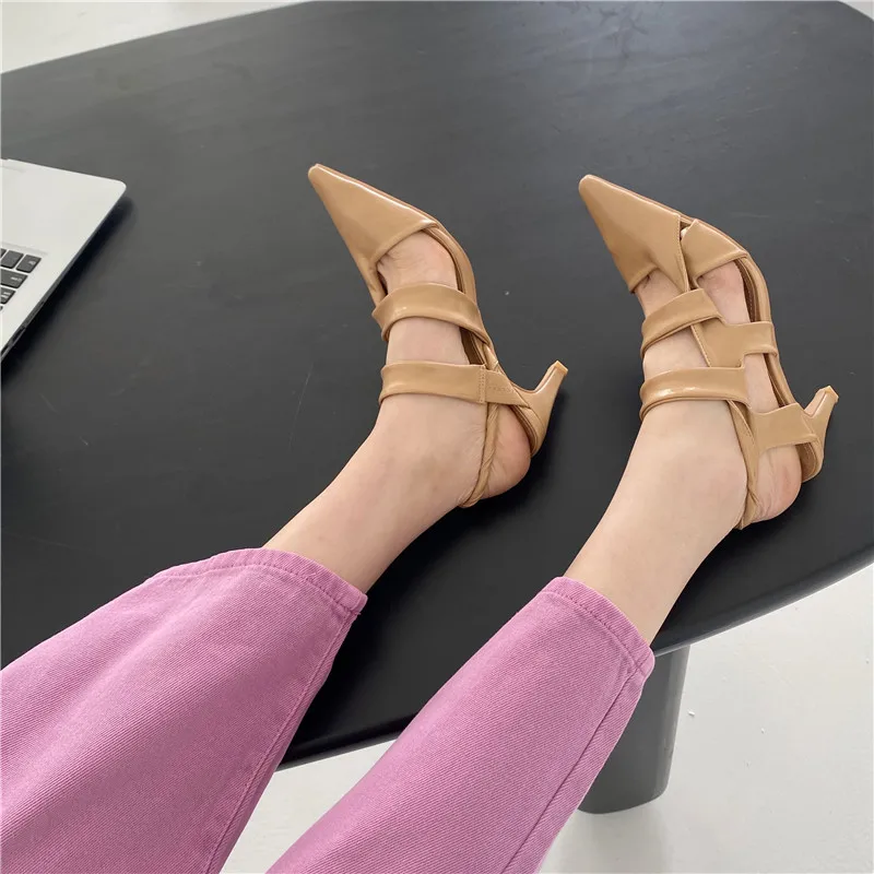 2021 Spring New Brand Red Thin High Heel Elegant Pumps Shoes Slip On Pointed Toe Female Sandal Dress Shoes Zapatillas Muje
2021 Spring New Brand Red Thin High Heel Elegant Pumps Shoes Slip On Pointed Toe Female Sandal Dress Shoes Zapatillas Muje
