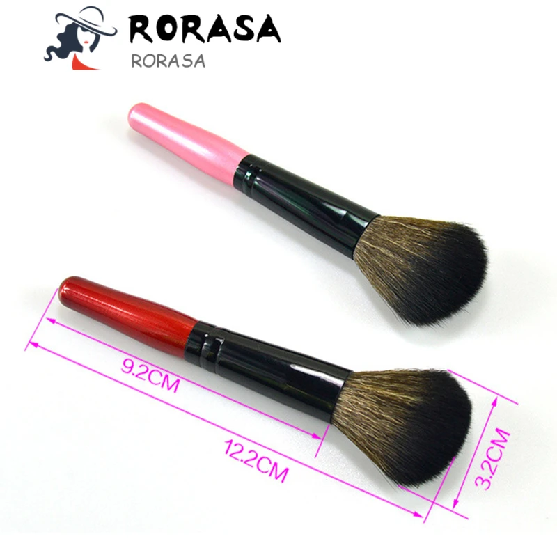 1 Pcs Large Makeup Brush Portable Makeup Brush Professional Blush Phosphor Makeup Beauty Tool Soft Hair Mixing Brush
1 Pcs Large Makeup Brush Portable Makeup Brush Professional Blush Phosphor Makeup Beauty Tool Soft Hair Mixing Brush