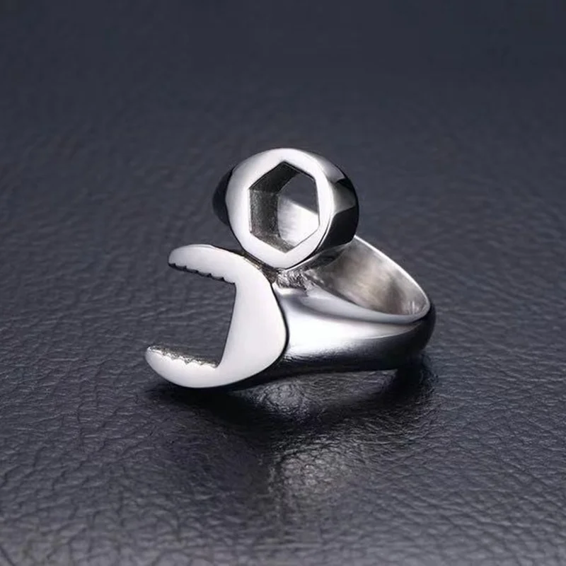 New Retro Wrench Ring Alloy European and American Creative Casting Ring Banquet Birthday Party Gift Punk Style Jewelry Wholesale
New Retro Wrench Ring Alloy European and American Creative Casting Ring Banquet Birthday Party Gift Punk Style Jewelry Wholesale