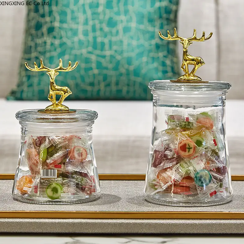 Simple European-style Golden Deer Transparent Glass Sealed Living Room Decoration Storage Jar Candy Dried Fruit Jar Storage Jar 
Simple European-style Golden Deer Transparent Glass Sealed Living Room Decoration Storage Jar Candy Dried Fruit Jar Storage Jar