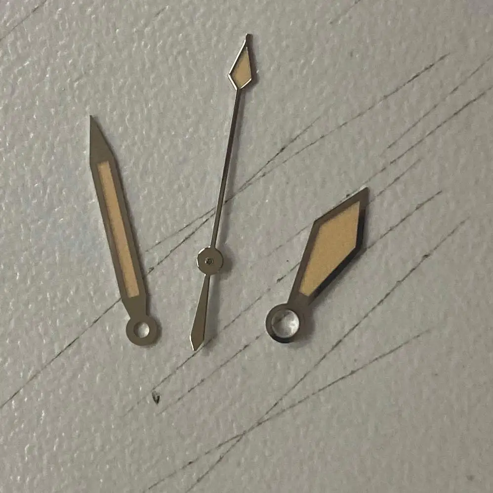 Watch accessories make for seiko dial face plate diameter 28.5mm assembly watch plate replacement NH35 dial watch dial 8215.8200
Watch accessories make for seiko dial face plate diameter 28.5mm assembly watch plate replacement NH35 dial watch dial 8215.8200