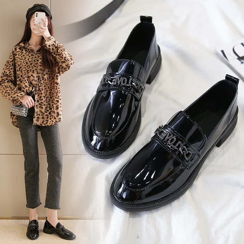 Women's Shoes 2021 New Black Single Shoes Female British Style Small Leather Shoes A Pedal Flat Wild Shoes Ins Loafers
Women's Shoes 2021 New Black Single Shoes Female British Style Small Leather Shoes A Pedal Flat Wild Shoes Ins Loafers