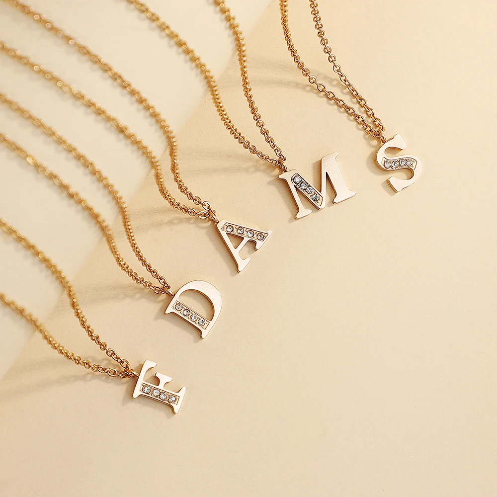 Initials Necklace Engilish Letter Pendant with white stones Initial Beads Necklace Jewelry gift for girl friend
Initials Necklace Engilish Letter Pendant with white stones Initial Beads Necklace Jewelry gift for girl friend