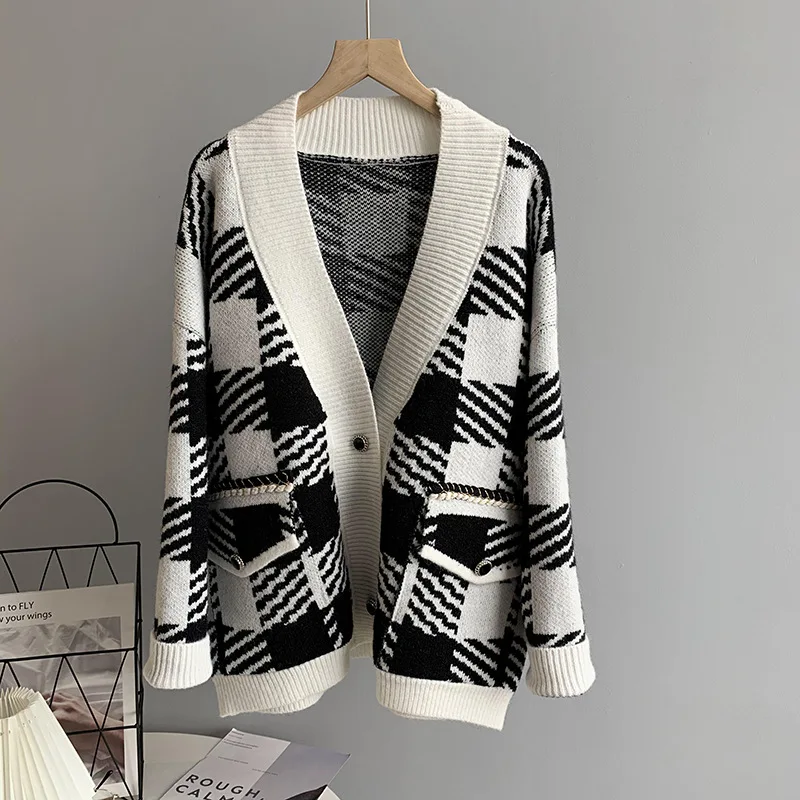 Mozision Patchwork Plaid Knitted Sweater Cardigan Women V Neck Single Breasted Loose Coat Ladies 2021 Spring Grid Cardigans
Mozision Patchwork Plaid Knitted Sweater Cardigan Women V Neck Single Breasted Loose Coat Ladies 2021 Spring Grid Cardigans