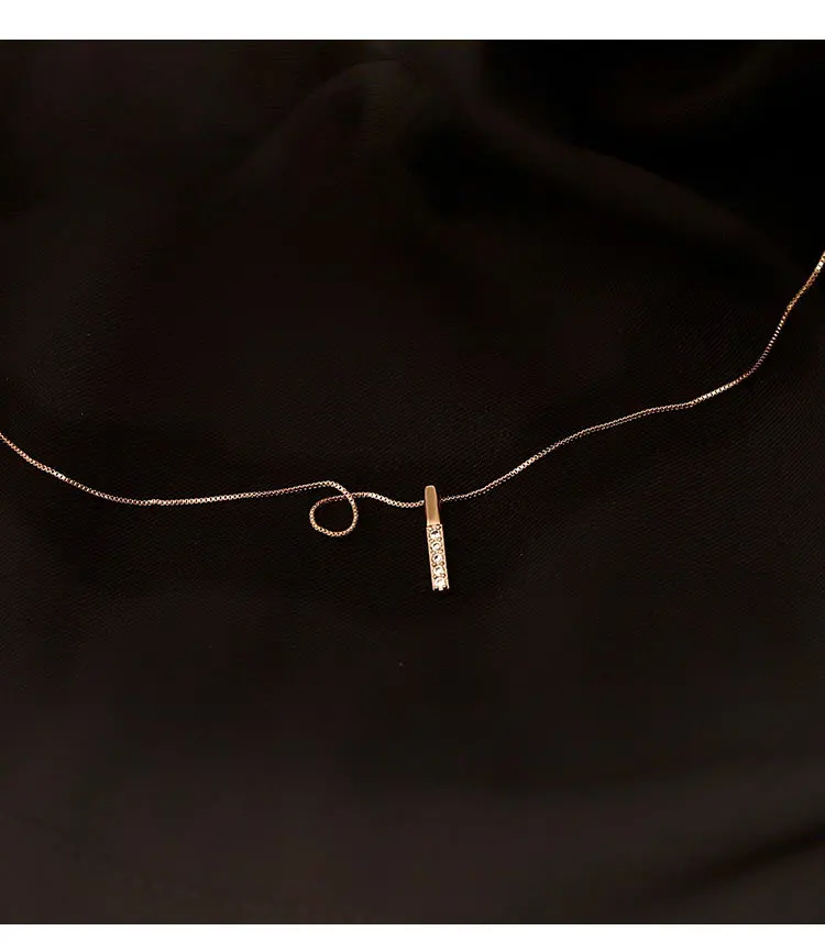 Simple Strip Geometric Cubic Zircon Necklace Silver Color Clavicle Chain Charm Necklace for Women Party Birthday Jewelry Gift
Simple Strip Geometric Cubic Zircon Necklace Silver Color Clavicle Chain Charm Necklace for Women Party Birthday Jewelry Gift