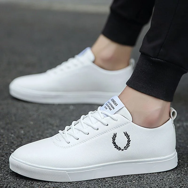 2021 Spring Autumn White Shoes Men Shoes Men's Casual Shoes Fashion Sneakers Street Cool Man Flat Shoes Footwear
2021 Spring Autumn White Shoes Men Shoes Men's Casual Shoes Fashion Sneakers Street Cool Man Flat Shoes Footwear