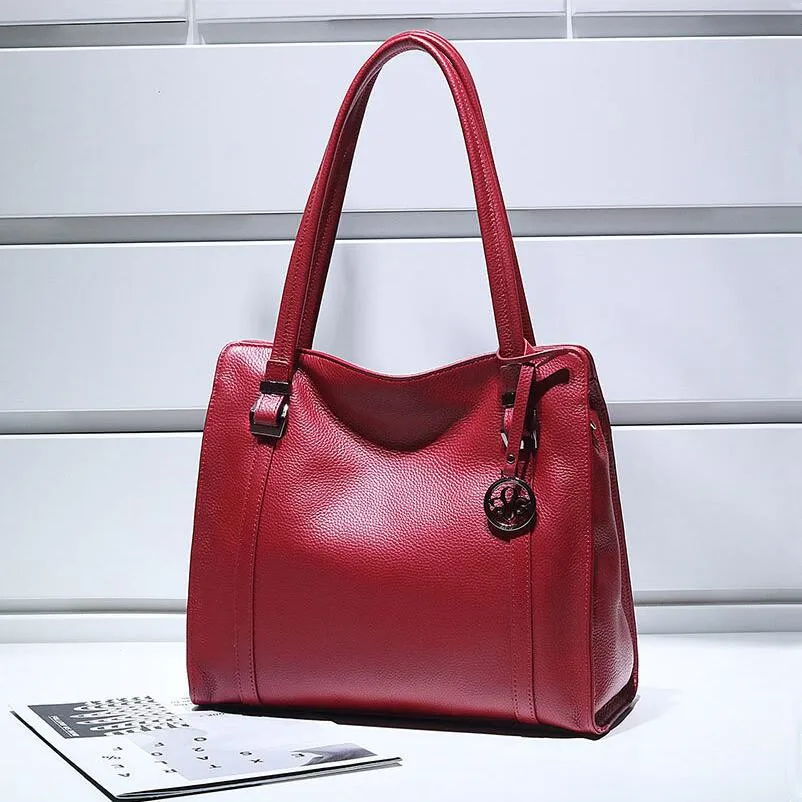 Women Real Leather Handbags Luxury Designer Genuine Leather Tote Bags Large Space Multiple Compartments Shoulder Crossbody Bags
Women Real Leather Handbags Luxury Designer Genuine Leather Tote Bags Large Space Multiple Compartments Shoulder Crossbody Bags