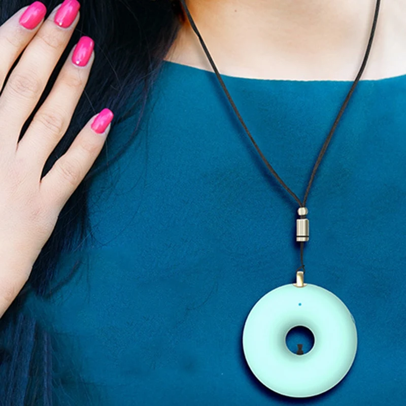 Wearable Air Purifier Necklace Portable USB Negative Ion Low Noise