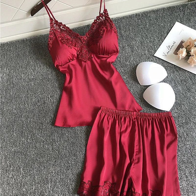 Пикантная пижама из двух частей с цветочной вышивкой на бретельках, женская летняя очаровательная пижама с нагрудной подушкой, можно носит...
Пикантная пижама из двух частей с цветочной вышивкой на бретельках, женская летняя очаровательная пижама с нагрудной подушкой, можно носит...