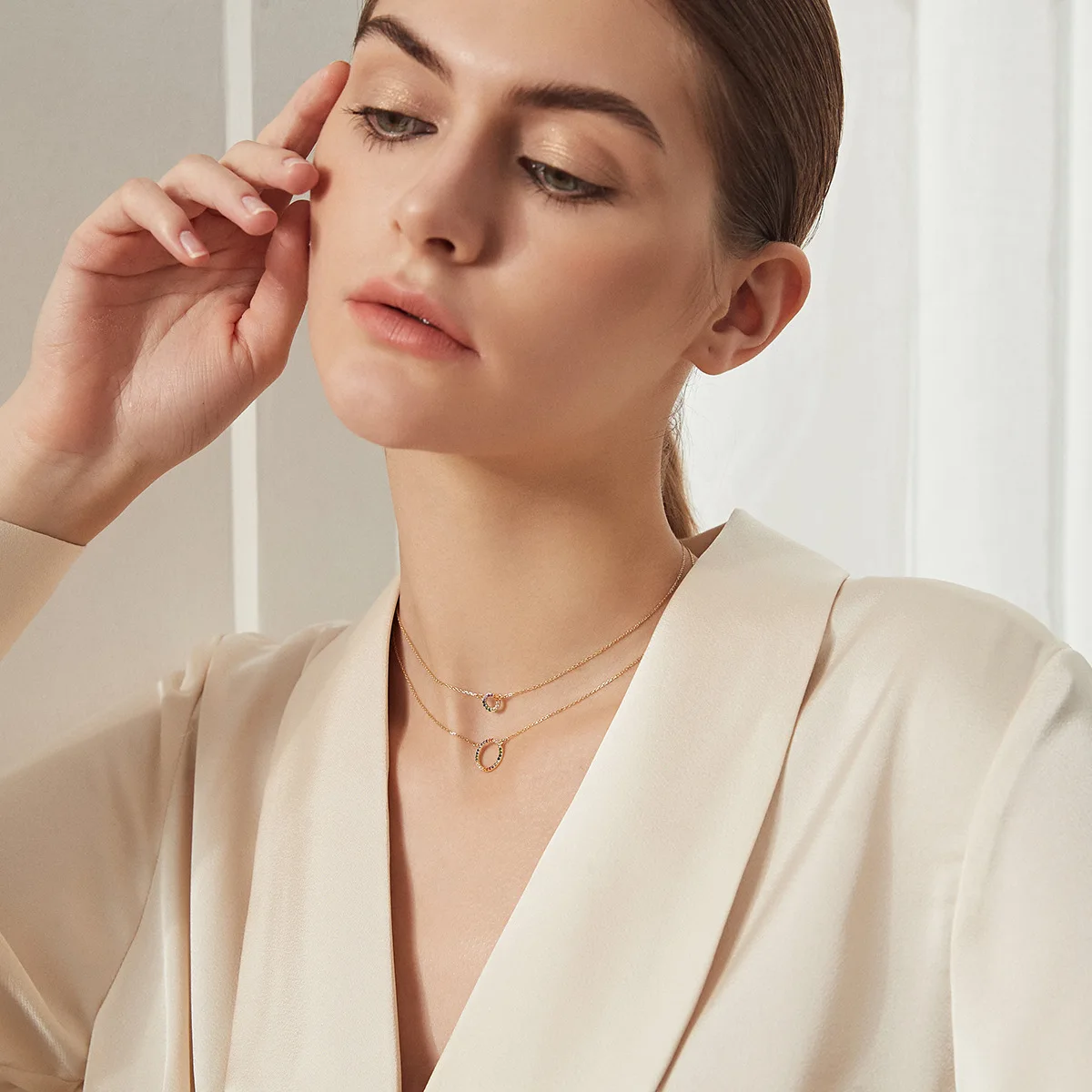 Fashion S925 Silver New Double Geometric with Zircon Pendant Necklaces Metal For Women
Fashion S925 Silver New Double Geometric with Zircon Pendant Necklaces Metal For Women