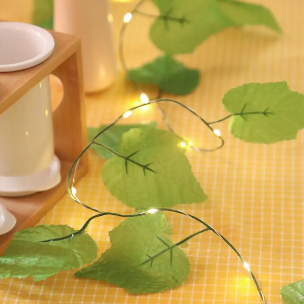 2M 20LED String Light Creeper Party Decor Green Leaves DIY Vine Plant Light Christmas Ornament Eucalyptus Holiday Leaves Lamp
2M 20LED String Light Creeper Party Decor Green Leaves DIY Vine Plant Light Christmas Ornament Eucalyptus Holiday Leaves Lamp