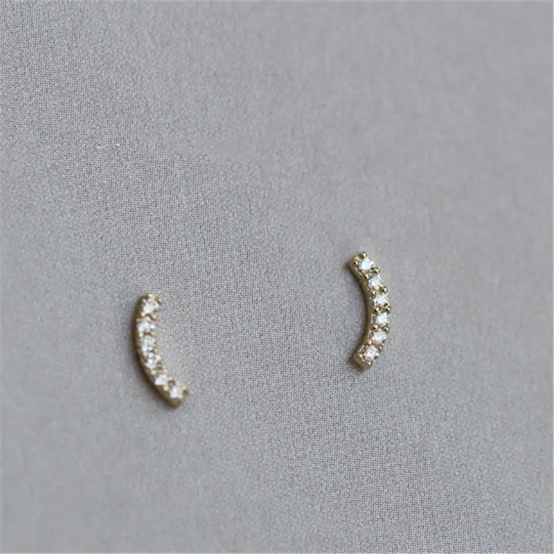 925 Sterling Silver Simple Pav Crystal Rainbow Stud Earrings Women Romantic Mini Wedding Party Jewelry Girlfriend Gift 
925 Sterling Silver Simple Pav Crystal Rainbow Stud Earrings Women Romantic Mini Wedding Party Jewelry Girlfriend Gift