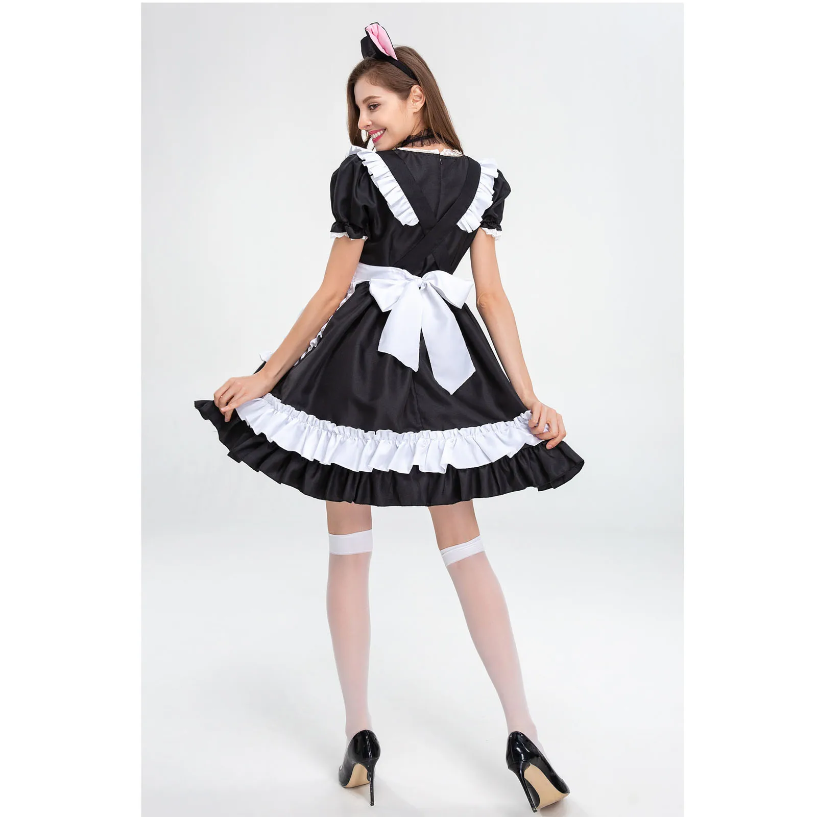 Women Lolita Long Dresses Maid Cosplay Costume Animation Show Japanese Outfit Clothes Black And White Vintage Puffy Dress #294
Women Lolita Long Dresses Maid Cosplay Costume Animation Show Japanese Outfit Clothes Black And White Vintage Puffy Dress #294