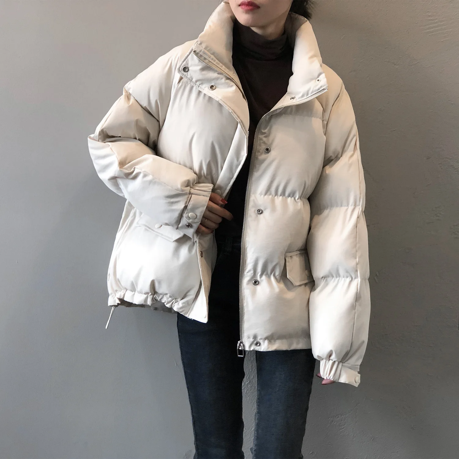 2021 Women Thick Winter Coat Warm Stand Collar Women Jacket Coat Tops For Women Warm Coat Outerwear Casaco Feminino Parkas
2021 Women Thick Winter Coat Warm Stand Collar Women Jacket Coat Tops For Women Warm Coat Outerwear Casaco Feminino Parkas