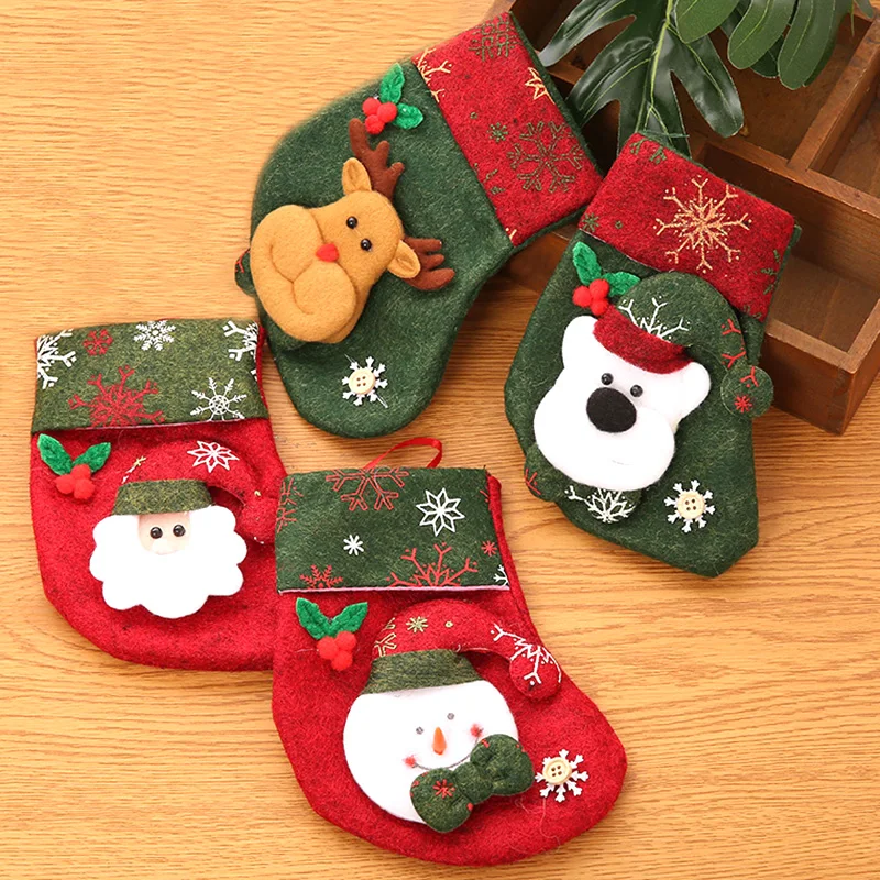 1pc Christmas Gift Bag Pendant Children's Candy Bag Cartoon Small Socks Gift Bag Ornaments New Year Candy Holder Christmas Decor
1pc Christmas Gift Bag Pendant Children's Candy Bag Cartoon Small Socks Gift Bag Ornaments New Year Candy Holder Christmas Decor