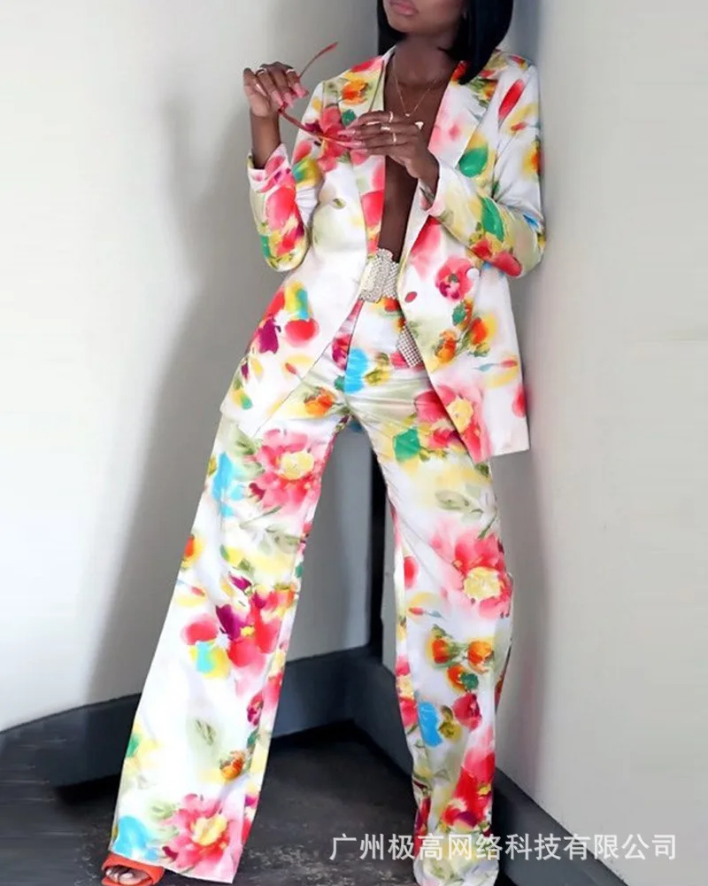 2021 Autumn New Vintage Printed Women Blazer Set Fashion Long Sleeve Coat + High Waist Trousers Set Casual Lady Two-piece Set
2021 Autumn New Vintage Printed Women Blazer Set Fashion Long Sleeve Coat + High Waist Trousers Set Casual Lady Two-piece Set