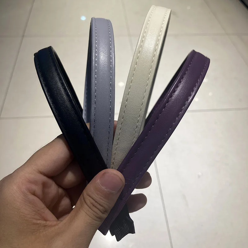 Soild Color PU Leather Headbands Women Hairband Hair Hoop Girl Fashion Simple Hair Bands Bezel Hair Accessories 2021
Soild Color PU Leather Headbands Women Hairband Hair Hoop Girl Fashion Simple Hair Bands Bezel Hair Accessories 2021