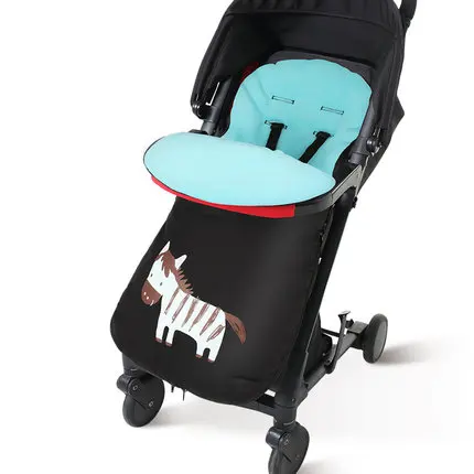 Winter Baby Warm Sleeping Bag / Pram Stroller footcover/ Car Seat Pad /kids footmuff
Winter Baby Warm Sleeping Bag / Pram Stroller footcover/ Car Seat Pad /kids footmuff