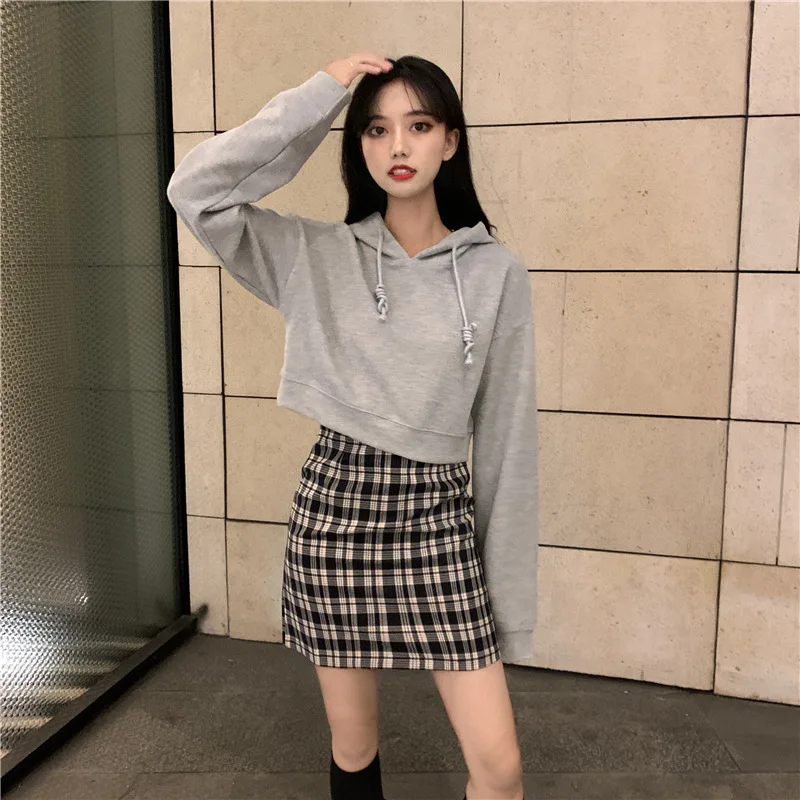The Autumn/winter 2020 new Korean BF loose show thin solid color student leisure short thin Wei Yi female ins tide
The Autumn/winter 2020 new Korean BF loose show thin solid color student leisure short thin Wei Yi female ins tide
