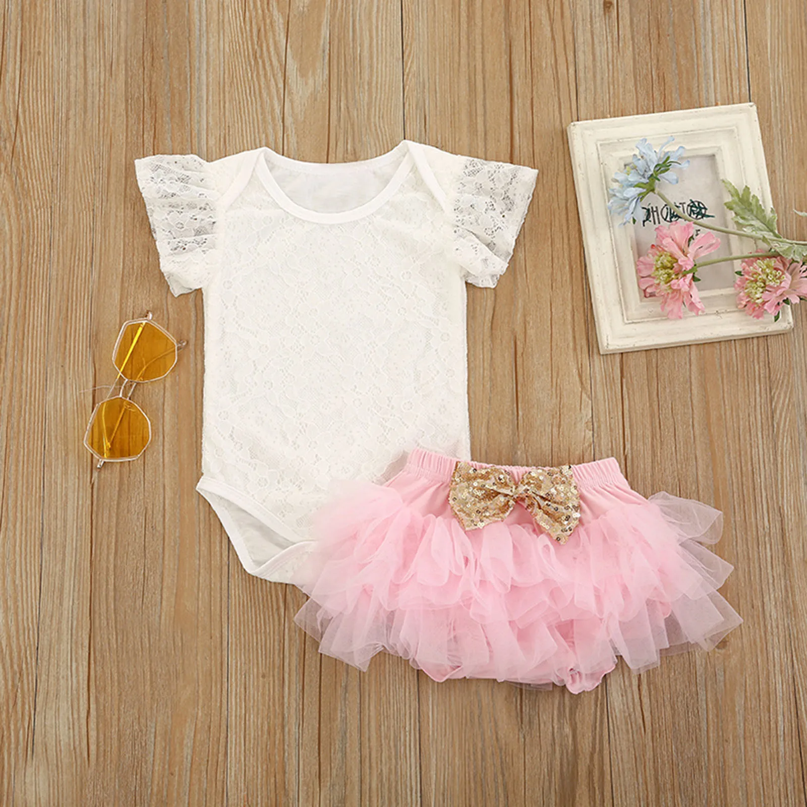 Infant Baby's Set Girls Solid Color Lace Romper Round Neck Tops Tulle Ruffle Skirts Set Outfits Clothes conjunto niña verano E1
Infant Baby's Set Girls Solid Color Lace Romper Round Neck Tops Tulle Ruffle Skirts Set Outfits Clothes conjunto niña verano E1